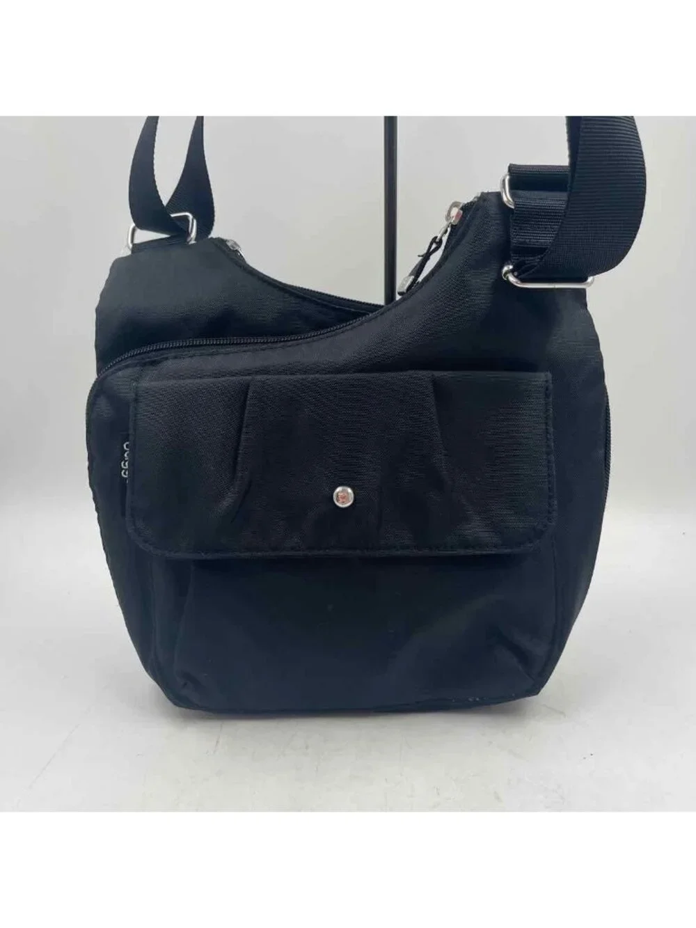 Baggallini Women's Black Nylon Crossbody Solid Purse Travel